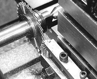 Spoke milling – closeup
